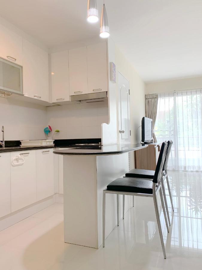 Charming Resident At Ekkamai From Studio Unit Up To 2 Bedroom Apartment Bangkok Ngoại thất bức ảnh
