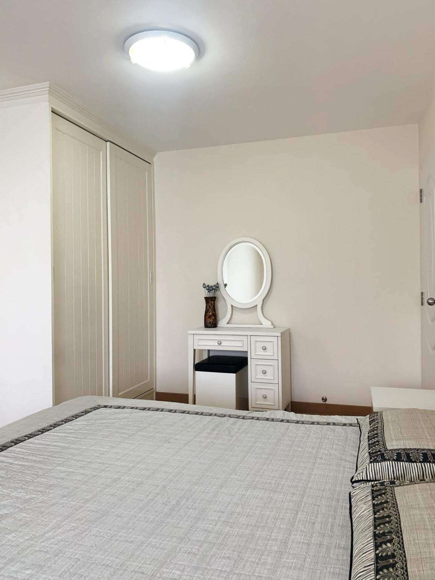 Charming Resident At Ekkamai From Studio Unit Up To 2 Bedroom Apartment Bangkok Phòng bức ảnh